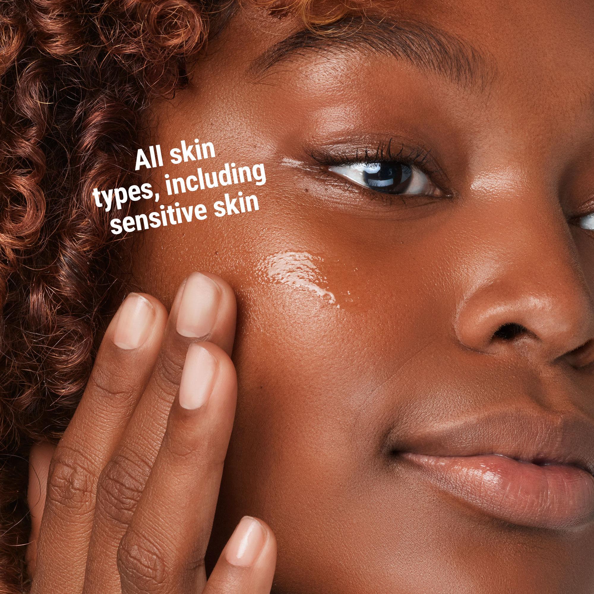 Clearly Corrective™ Dark Spot Solution - Serum korygujące przebarwienia w Limitowanej Edycji Świątecznej