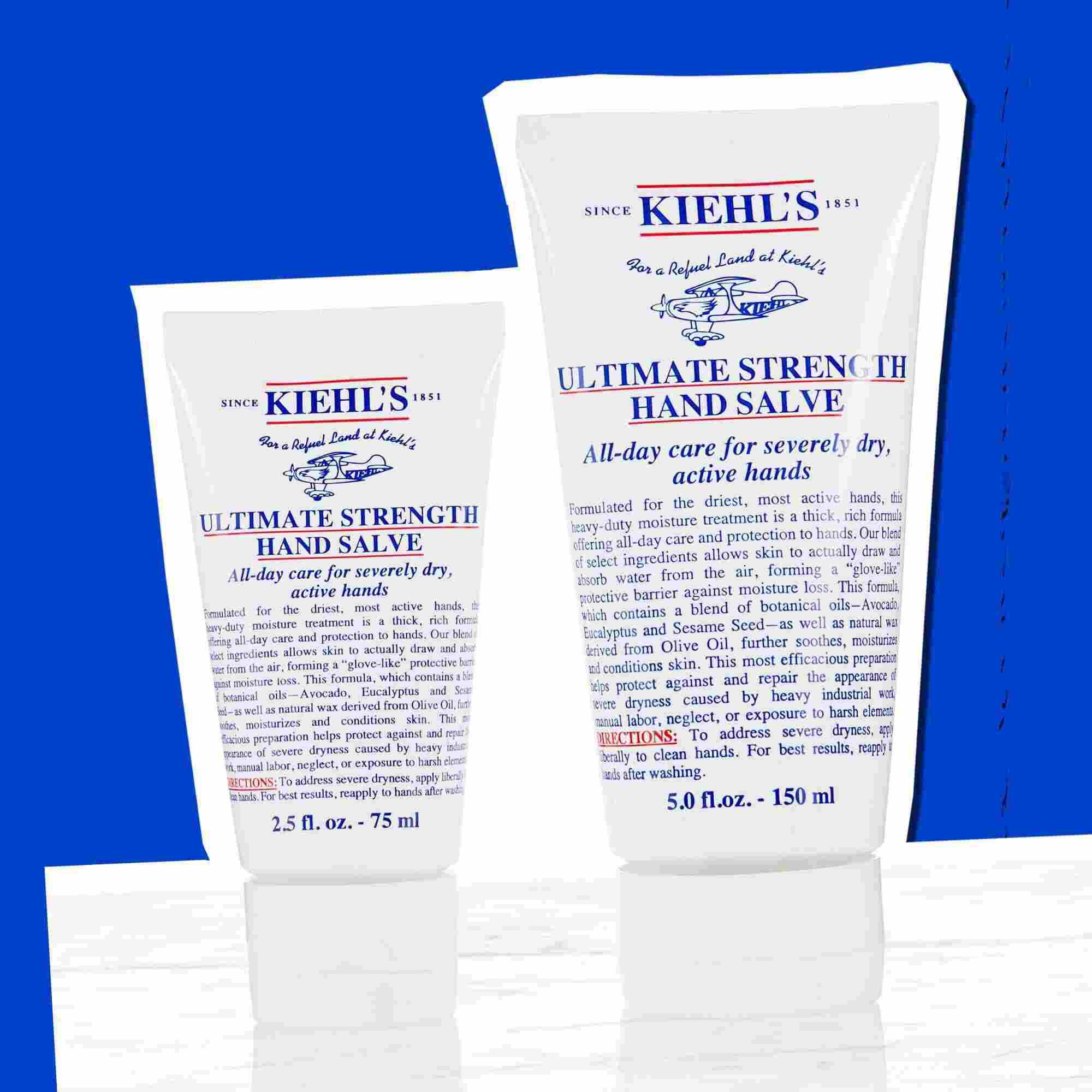 Dwie tubki Kiehl's Ultimate Strength Hand Salve przedstawiające dostępne rozmiary