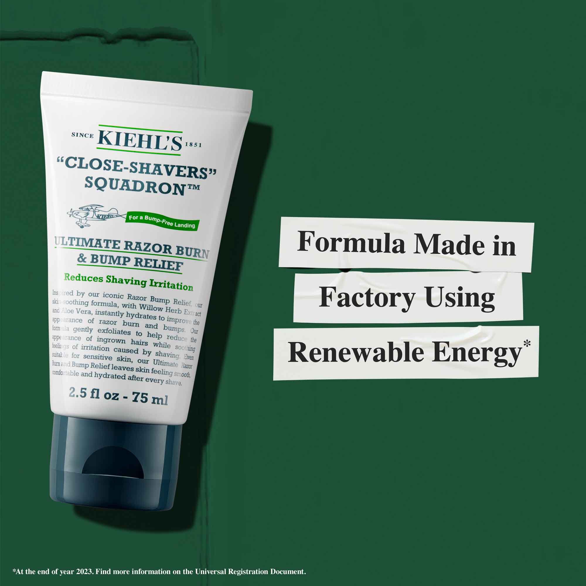 Tubka Close Shavers Squadron Smooth Glider Precision Shave Lotion z informacją o zrownoważonym rozwoju: „Formuła wytworzona w fabryce z użyciem energii odnawialnej.”