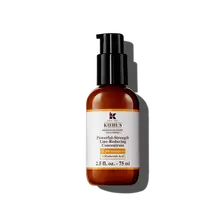 Butelka 75 ml koncentratu Kiehl's Powerful-Strength Line-Reducing Concentrate na białym tle.