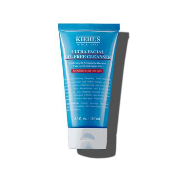 Tubka 150 ml żelu oczyszczającego Kiehl's Ultra Facial Oil-Free Cleanser na białym tle.